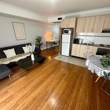 Sydney Airport Suites Bagian luar foto
