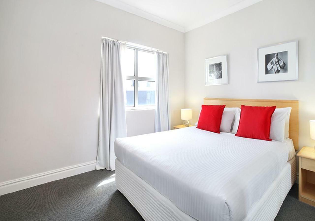 Sydney Airport Suites Bagian luar foto