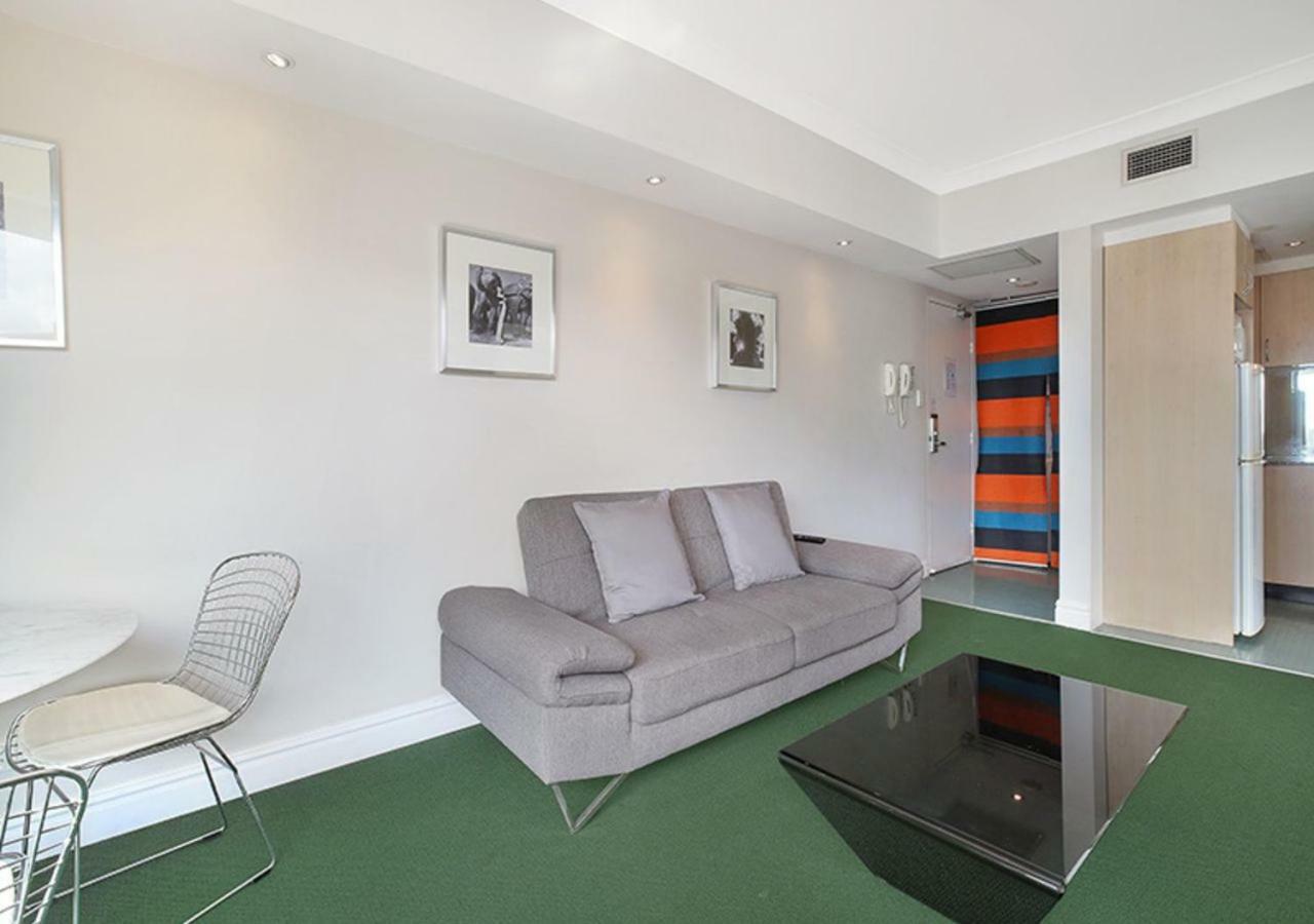 Sydney Airport Suites Bagian luar foto