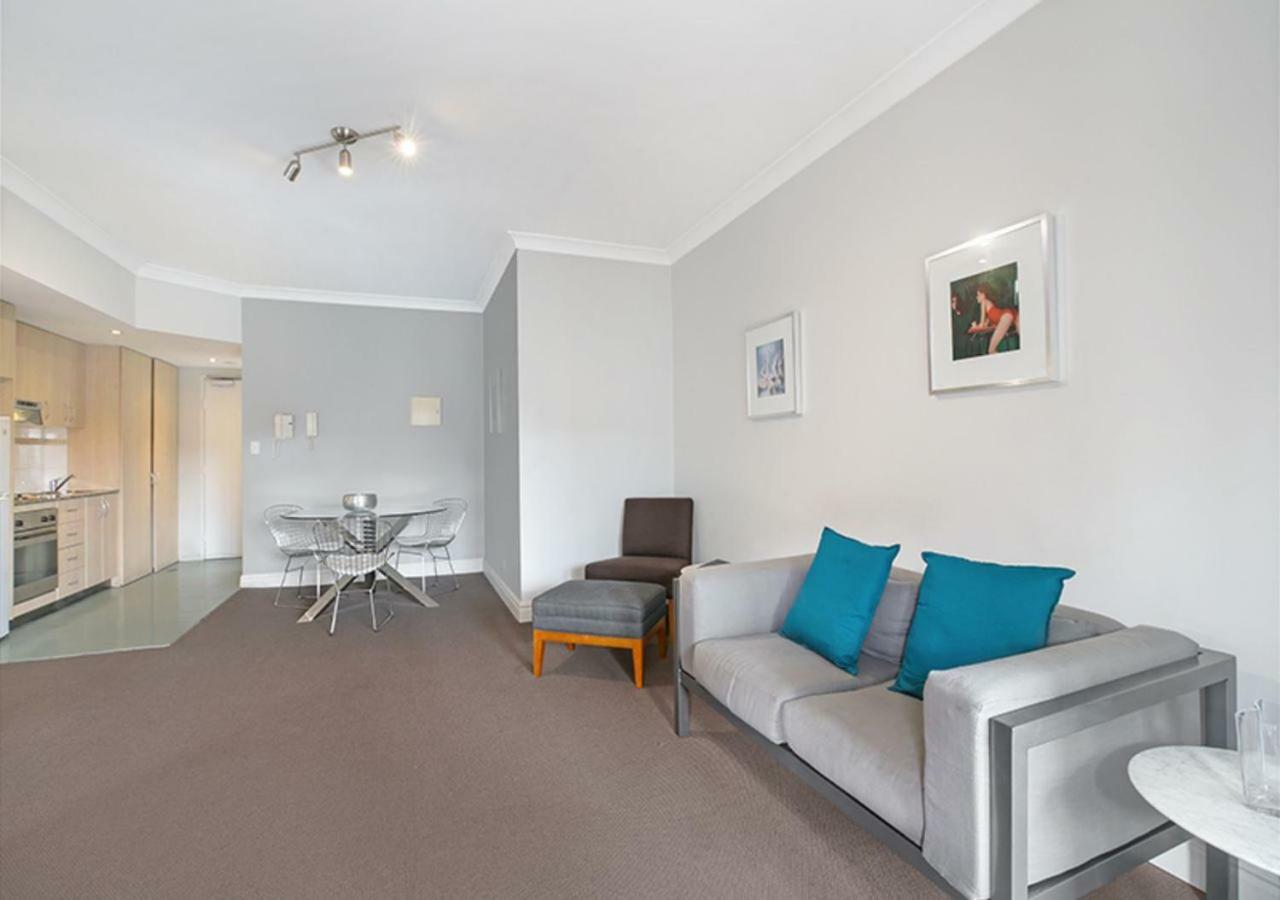 Sydney Airport Suites Bagian luar foto