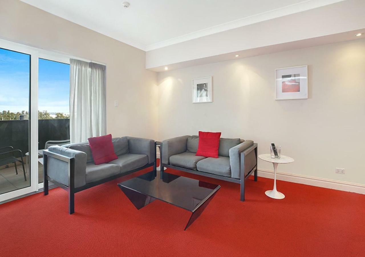 Sydney Airport Suites Bagian luar foto