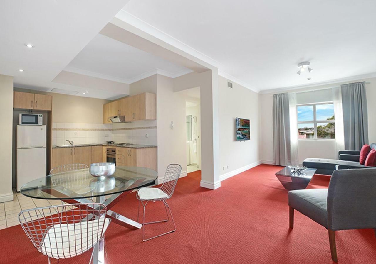 Sydney Airport Suites Bagian luar foto
